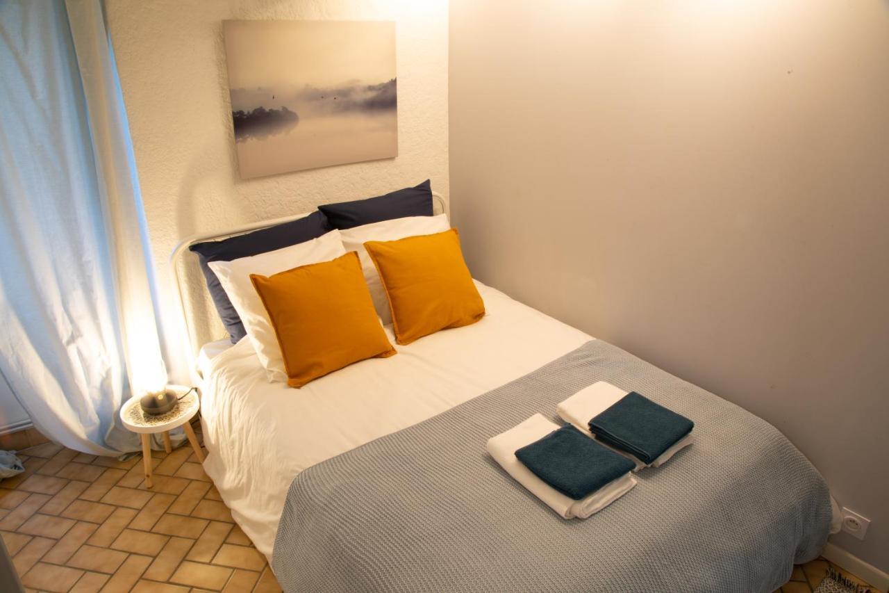 Petit Studio Secret - Coeur De Provence - 4 Personnes Volx Exterior photo